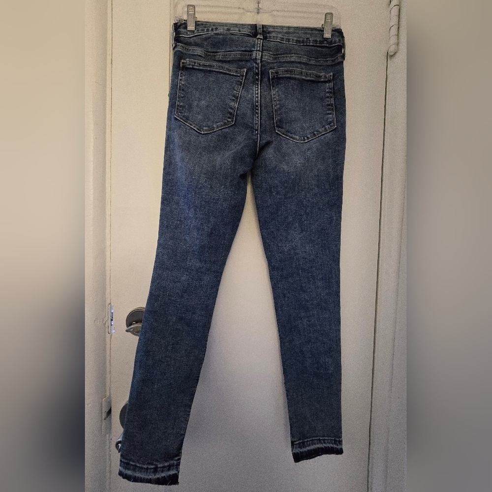 GAP Blue Skinny Jeans with Distressed Details - Picture 3 of 8